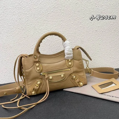 Balenciaga Le Cagole Medium Shoulder Bag Original Studded Leather