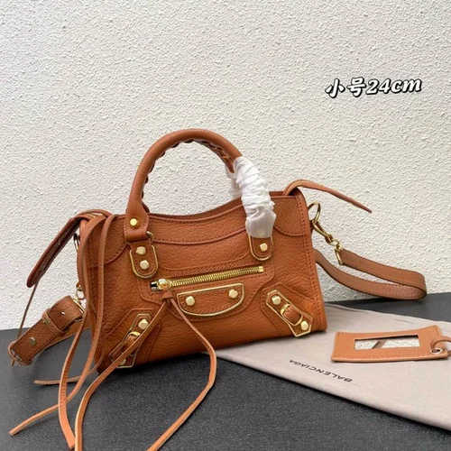 Balenciaga Le Cagole Medium Shoulder Bag Original Studded Leather