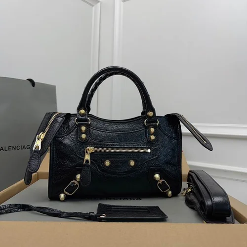 Balenciaga Le Cagole Medium Shoulder Bag Original Studded Leather