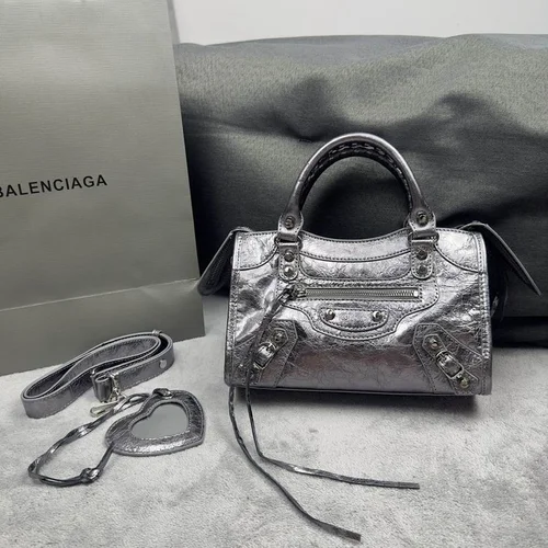 Balenciaga Le Cagole Medium Shoulder Bag Original Studded Leather