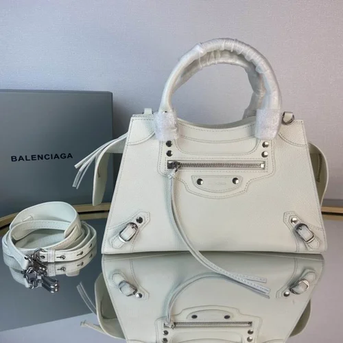 Balenciaga Le Cagole Medium Shoulder Bag Original Studded Leather