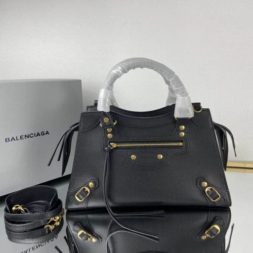Balenciaga Le Cagole Medium Shoulder Bag Original Studded Leather
