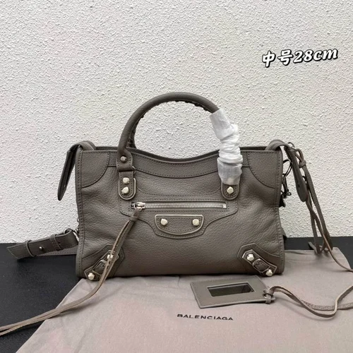 Balenciaga Le Cagole Medium Shoulder Bag Original Studded Leather