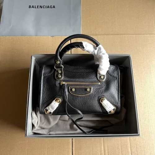 Balenciaga Le Cagole Medium Shoulder Bag Original Studded Leather