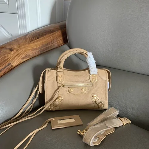 Balenciaga Le Cagole Medium Shoulder Bag Original Studded Leather