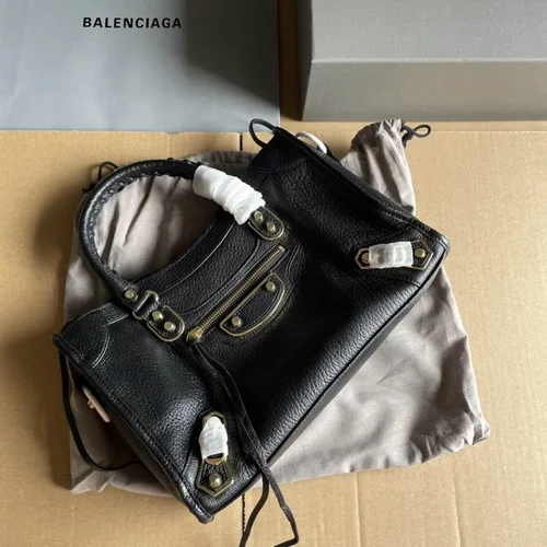 Balenciaga Le Cagole Medium Shoulder Bag Original Studded Leather