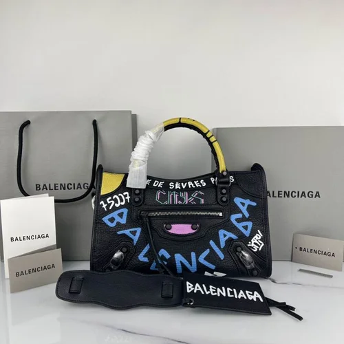 Balenciaga Le Cagole Medium Shoulder Bag Original Studded Leather