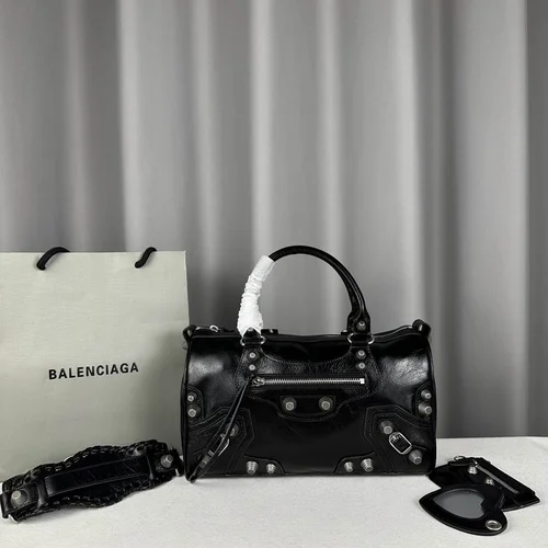 Balenciaga Le Cagole Medium Shoulder Bag Original Studded Leather