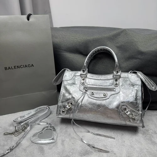 Balenciaga Le Cagole Medium Shoulder Bag Original Studded Leather