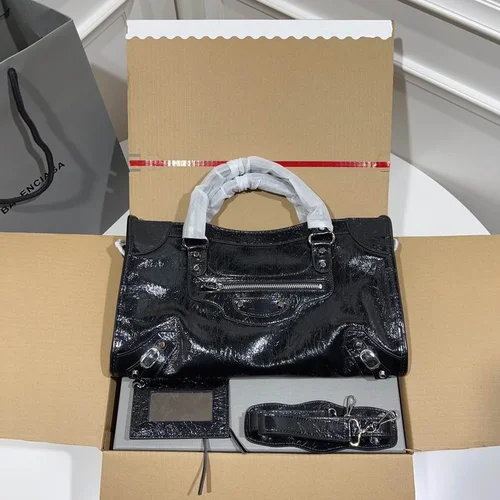 Balenciaga Le Cagole Medium Shoulder Bag Original Studded Leather