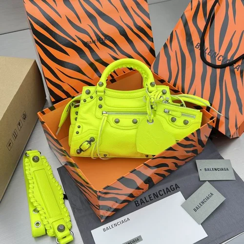 Balenciaga Le Cagole Medium Shoulder Bag Original Studded Leather