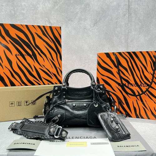 Balenciaga Le Cagole Medium Shoulder Bag Original Studded Leather