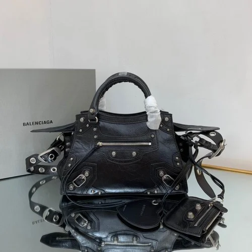 Balenciaga Le Cagole Medium Shoulder Bag Original Studded Leather