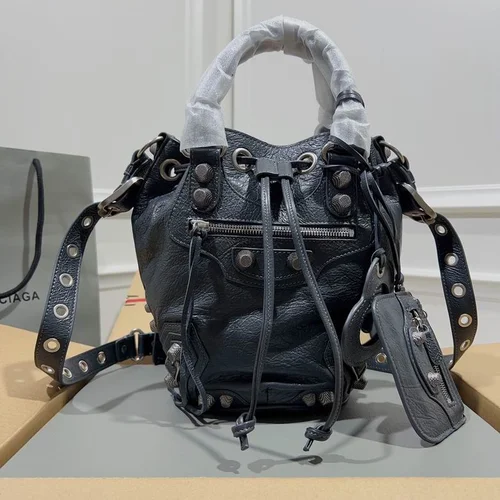 Balenciaga Le Cagole Medium Shoulder Bag Original Studded Leather