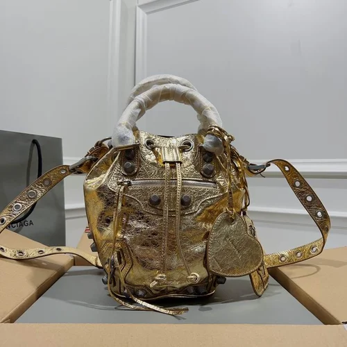 Balenciaga Le Cagole Medium Shoulder Bag Original Studded Leather