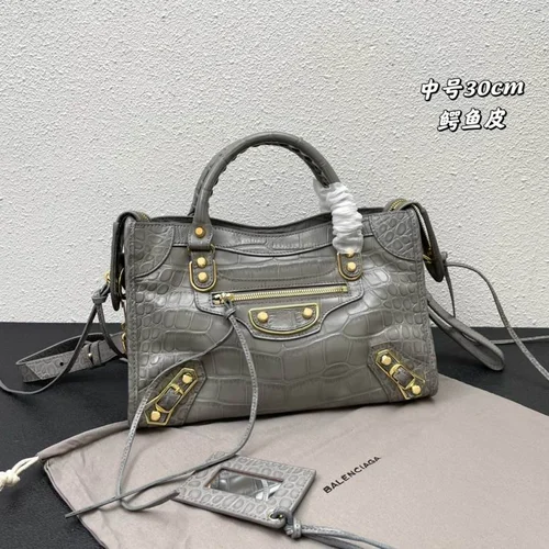 Balenciaga Le Cagole Medium Shoulder Bag Original Studded Leather
