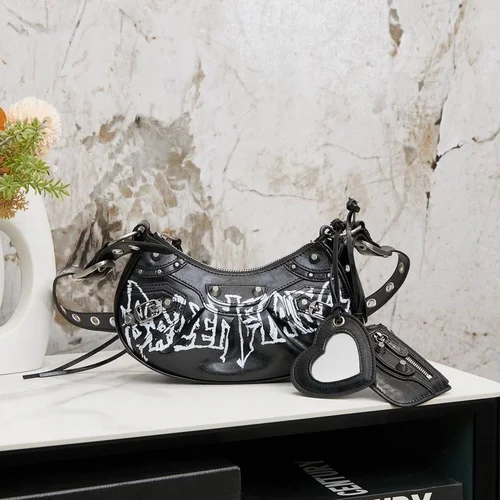 11 Balenciaga Single Shoulder Crossbody Bag Women Luxury Designer