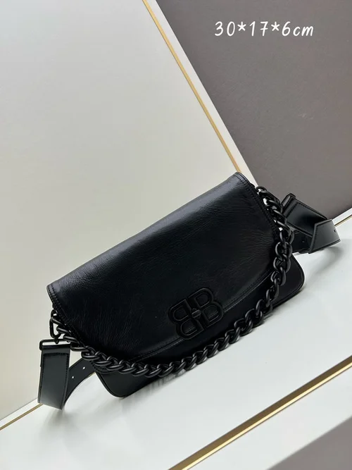 11 Balenciaga Single Shoulder Crossbody Bag Women Luxury Designer