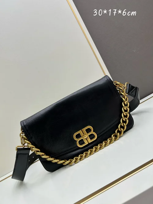 11 Balenciaga Single Shoulder Crossbody Bag Women Luxury Designer
