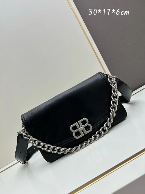 11 Balenciaga Single Shoulder Crossbody Bag Women Luxury Designer