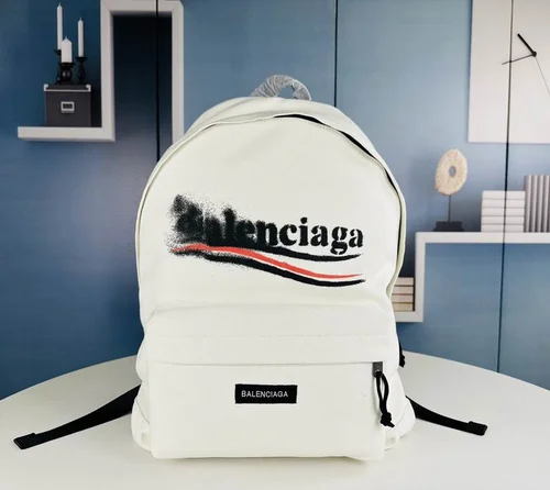11 Balenciaga Everyday Backpack Women Men Luxury Designer Backpack