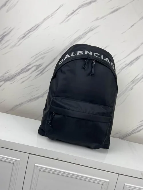 11 Balenciaga Everyday Backpack Women Men Luxury Designer Backpack