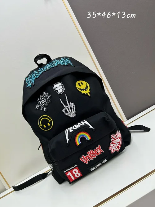 11 Balenciaga Everyday Backpack Women Men Luxury Designer Backpack