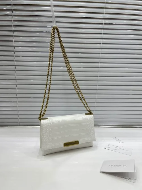 Balenciaga Everyday Messenger Bag Women Men Designer Leather