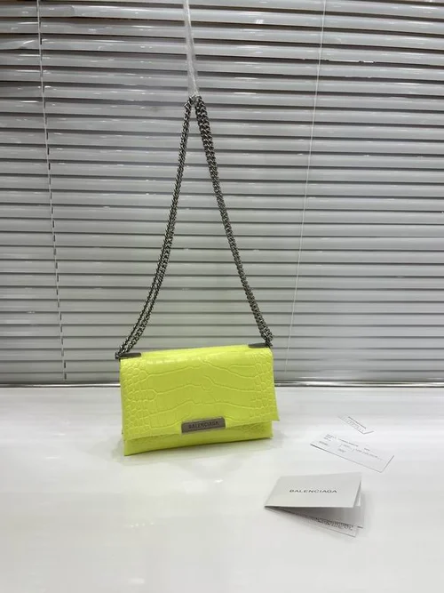 Balenciaga Everyday Messenger Bag Women Men Designer Leather