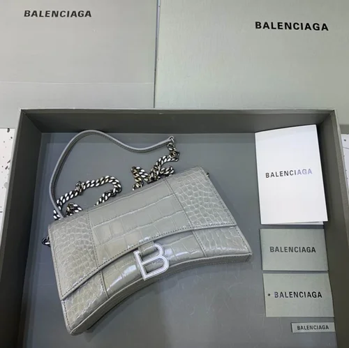 Balenciaga Everyday Messenger Bag Women Men Designer Leather