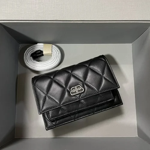 Balenciaga Everyday Messenger Bag Women Men Designer Leather