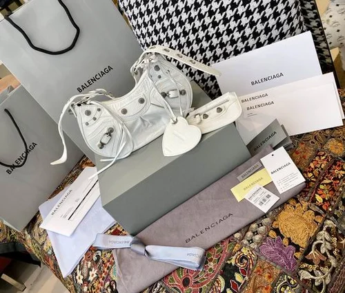 Balenciaga Everyday Messenger Bag Women Men Designer Leather