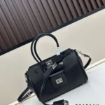 11 Balenciaga Le Bel Air Large Carry All Shoulder Bag Women Luxury