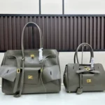 11 Balenciaga Le Bel Air Large Carry All Shoulder Bag Women Luxury