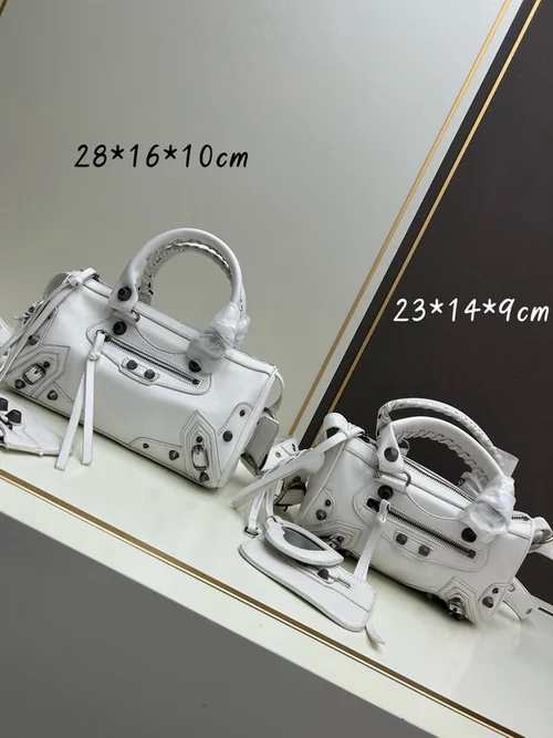 11 Balenciaga Mini City Bag Women Luxury Leather Designer