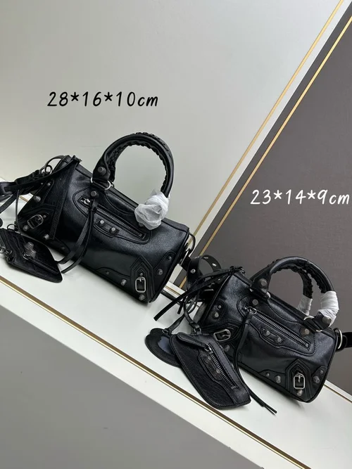 11 Balenciaga Mini City Bag Women Luxury Leather Designer