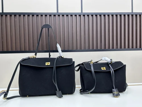 11 Balenciaga Releo Small Shoulder Bag Women Designer Luxury