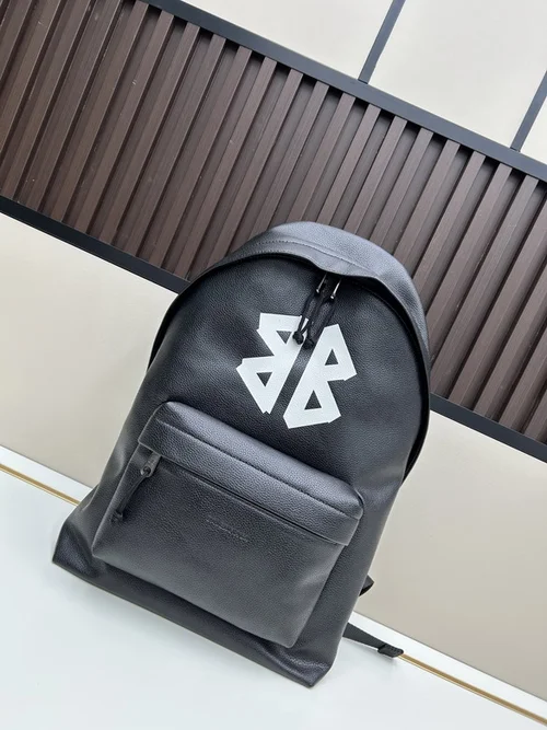 11 Balenciaga Everyday Backpack Women Men Luxury Designer Backpack