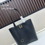 11 Balenciaga Hampton Large Carry All Tote Luxury Designer