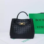 11 Bottega Veneta Andiamo Large Tote Bag Women Luxury Woven Leather