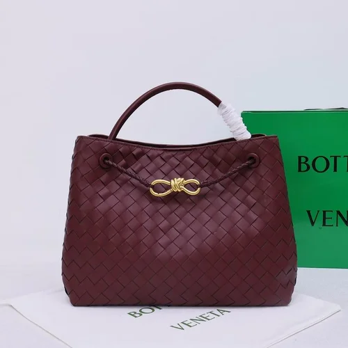11 Bottega Veneta Andiamo Large Tote Bag Women Luxury Woven Leather