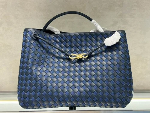 11 Bottega Veneta Andiamo Large Tote Bag Women Luxury Woven Leather