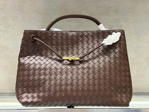 11 Bottega Veneta Andiamo Large Tote Bag Women Luxury Woven Leather