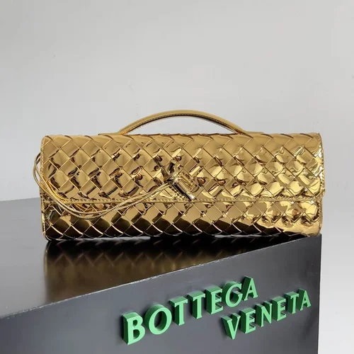 11 Bottega Veneta Andiamo Large Tote Bag Women Luxury Woven Leather