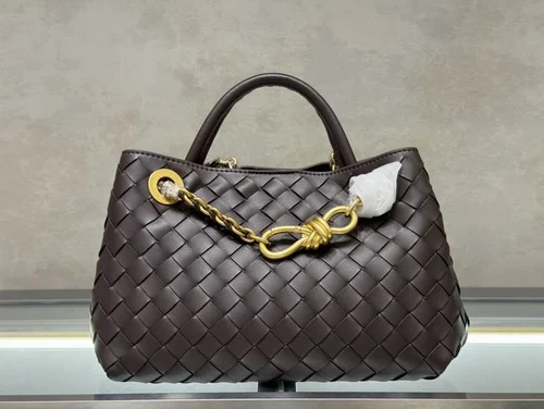 11 Bottega Veneta Andiamo Large Tote Bag Women Luxury Woven Leather