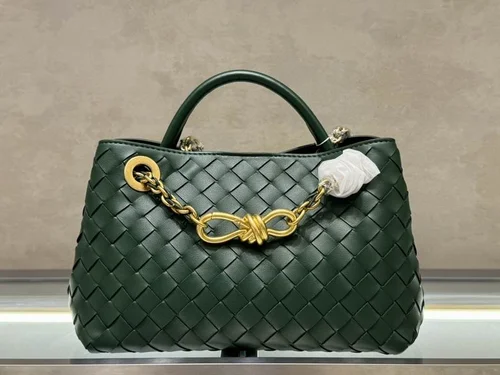 11 Bottega Veneta Andiamo Large Tote Bag Women Luxury Woven Leather