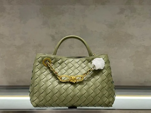 11 Bottega Veneta Andiamo Large Tote Bag Women Luxury Woven Leather