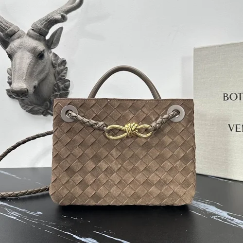 Bottega Veneta Andiamo Original Authentic Intrecciato Tote Bag