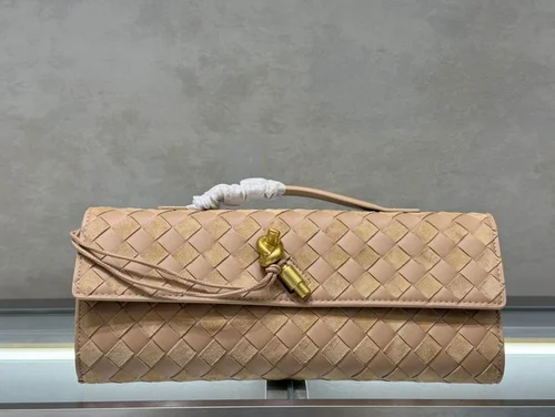 Bottega Veneta Woven Leather Handbag Women Luxury Intrecciato