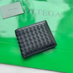 11 Bottega Veneta Women's Wallet Luxury Intrecciato Leather Designer